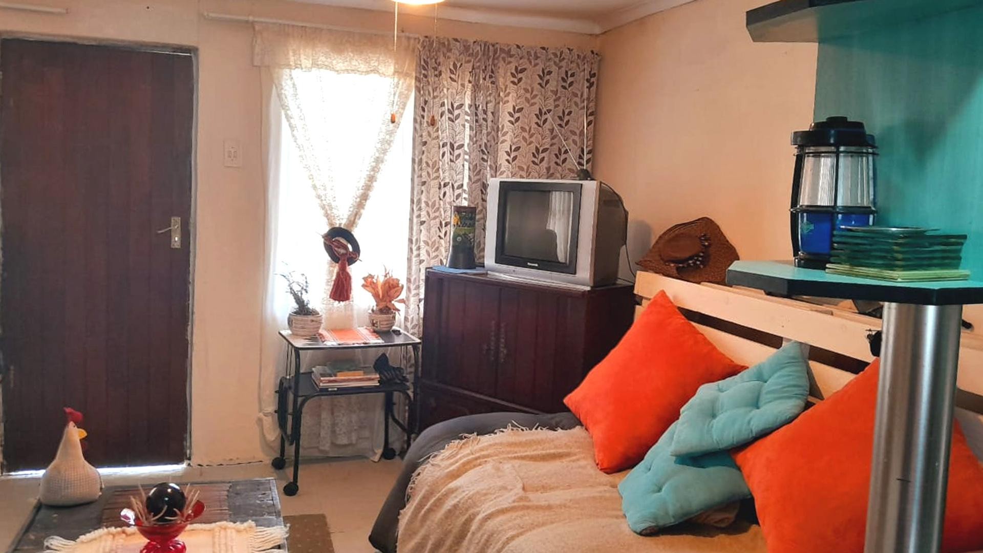 House for sale in Haven Hills, East London