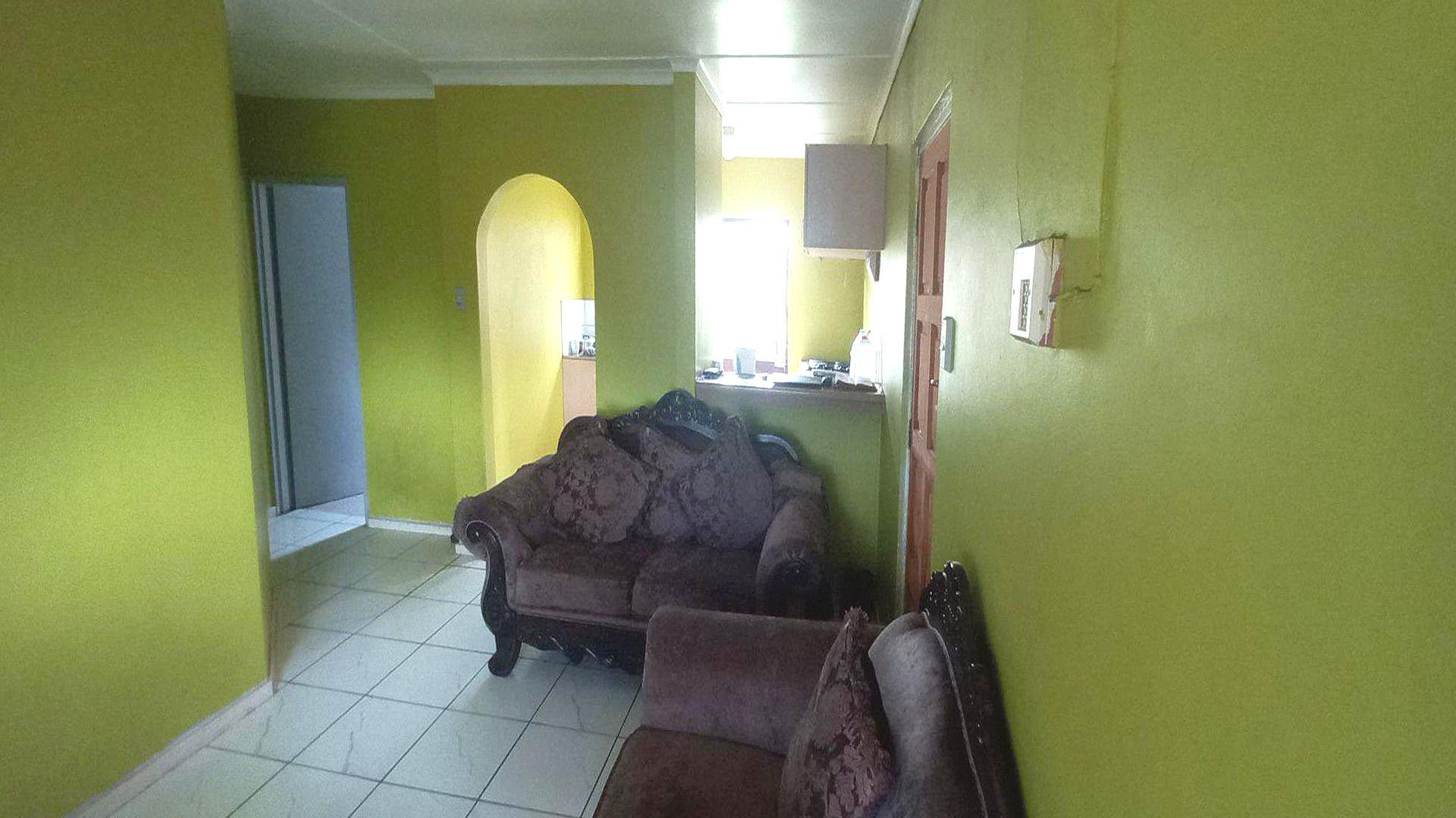 House for sale in Mdantsane Nu 17, Mdantsane, East London, 300 m²