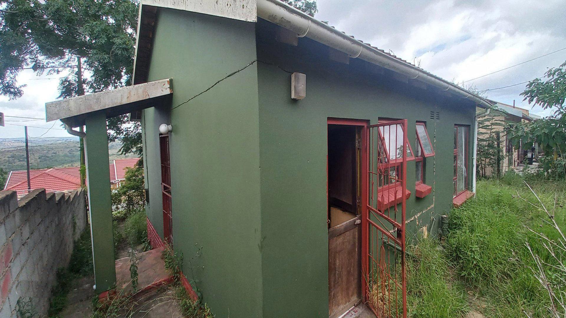House for sale in Mdantsane Nu 17, Mdantsane, East London, 300 m²