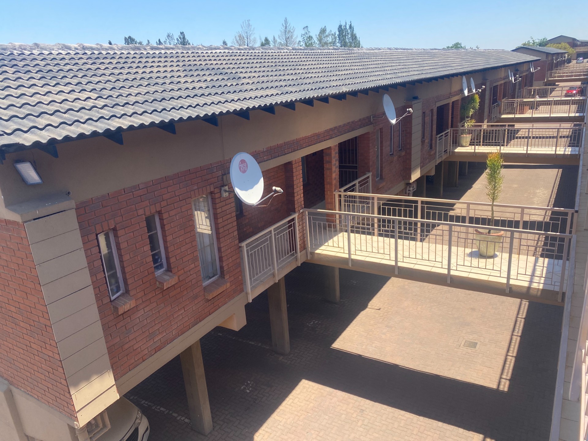 Apartment for rent in Equestria, Pretoria