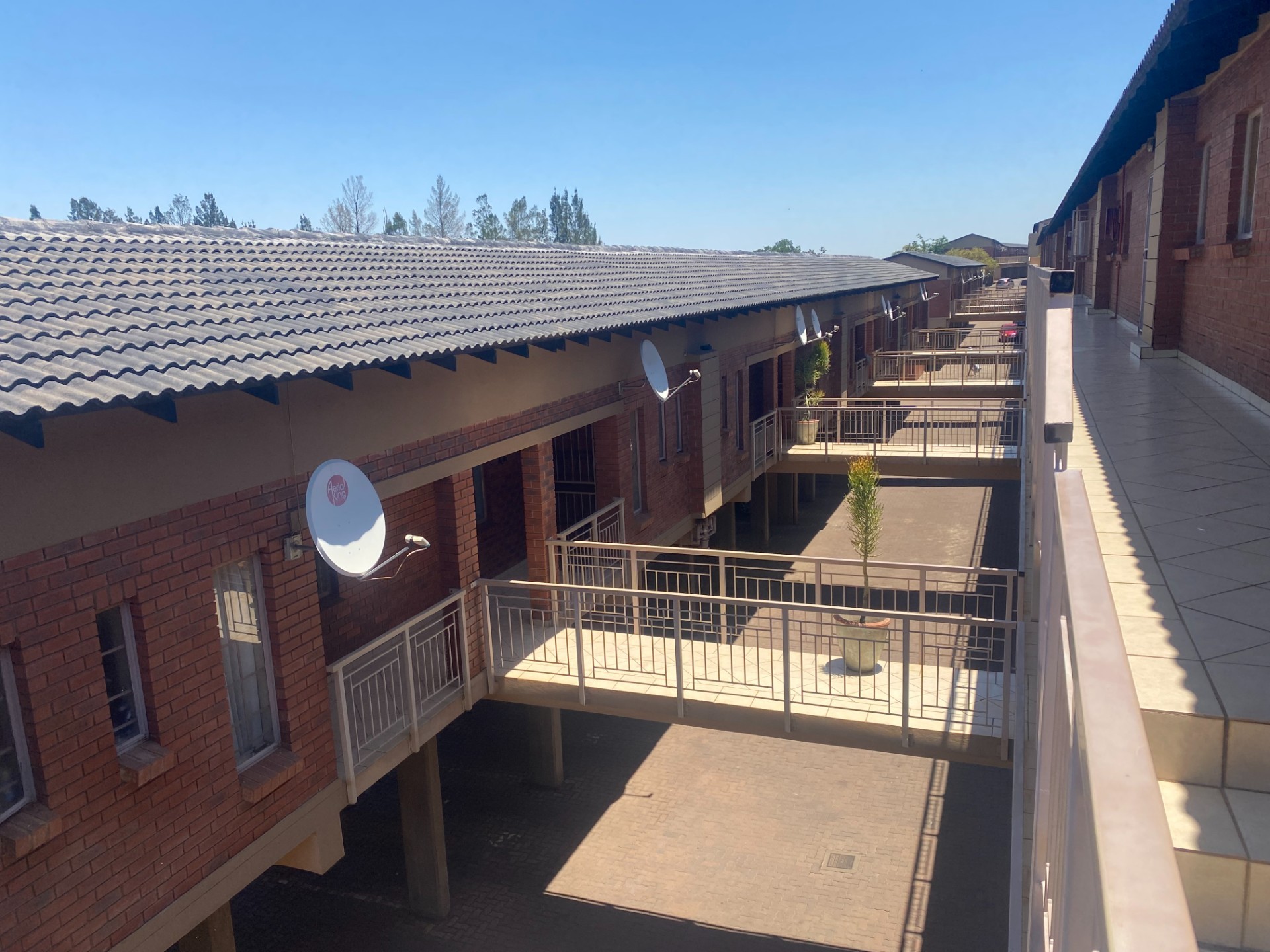 Apartment for rent in Equestria, Pretoria
