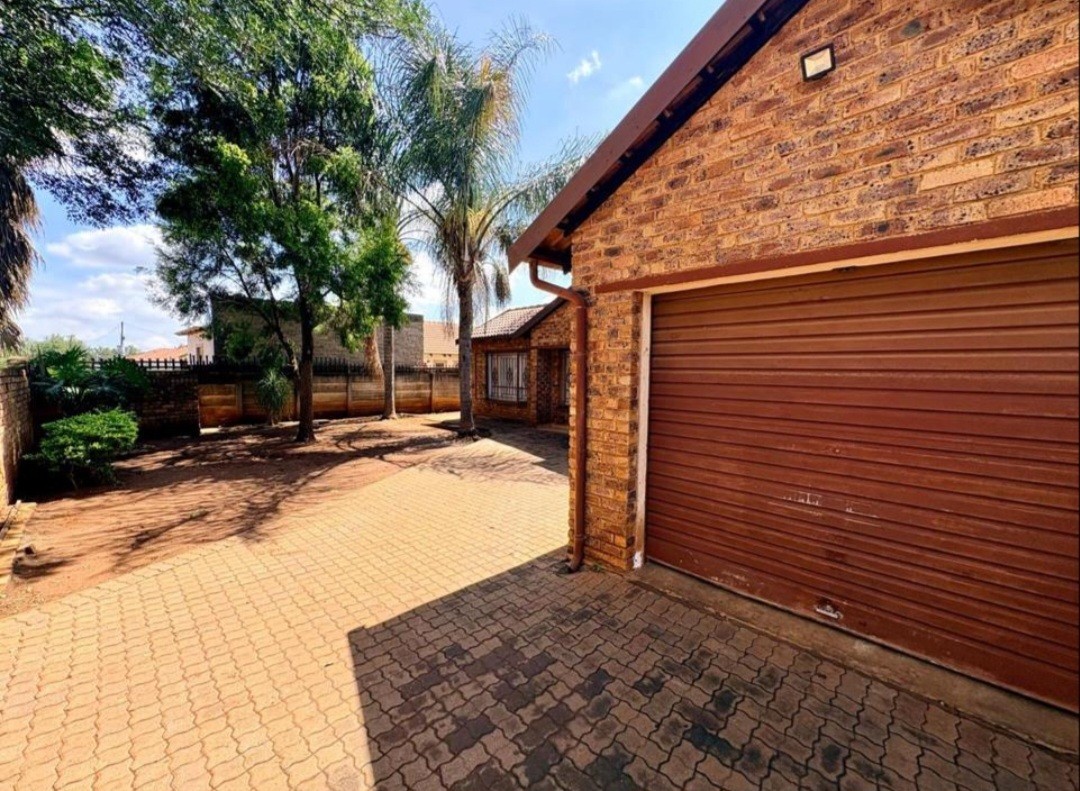 House for sale in The Orchards, Akasia, 135 m²