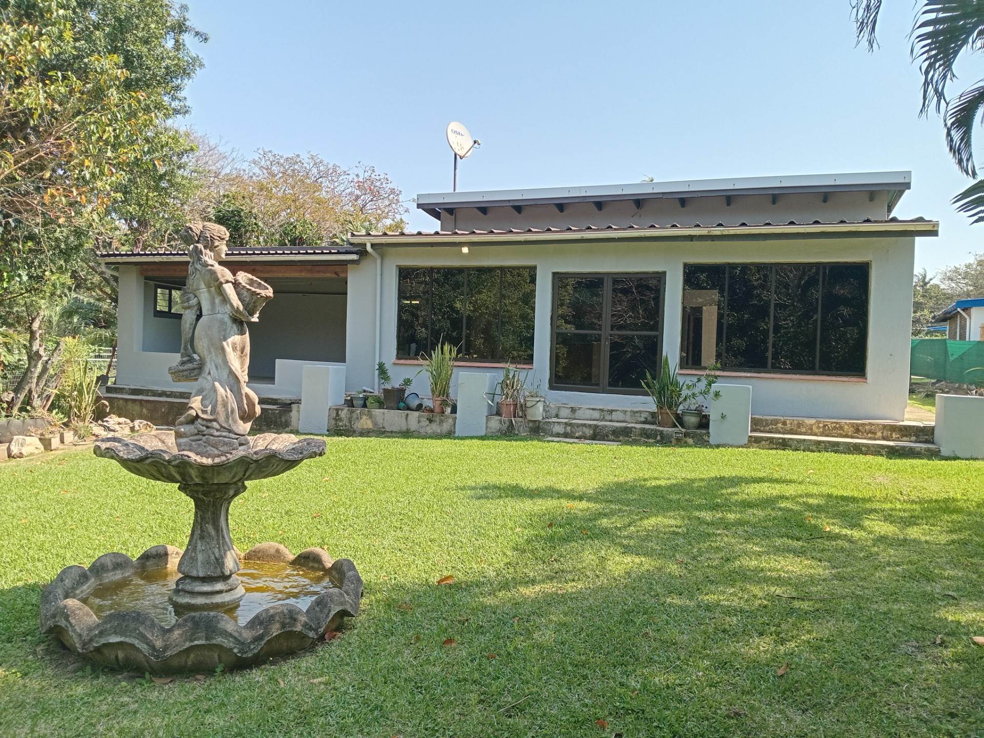 House for sale in Doc Wilson Point, Port Edward, KwaZulu Natal, 162 m²