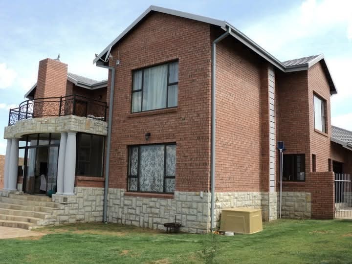 House For Sale in Reyno Ridge, Witbank