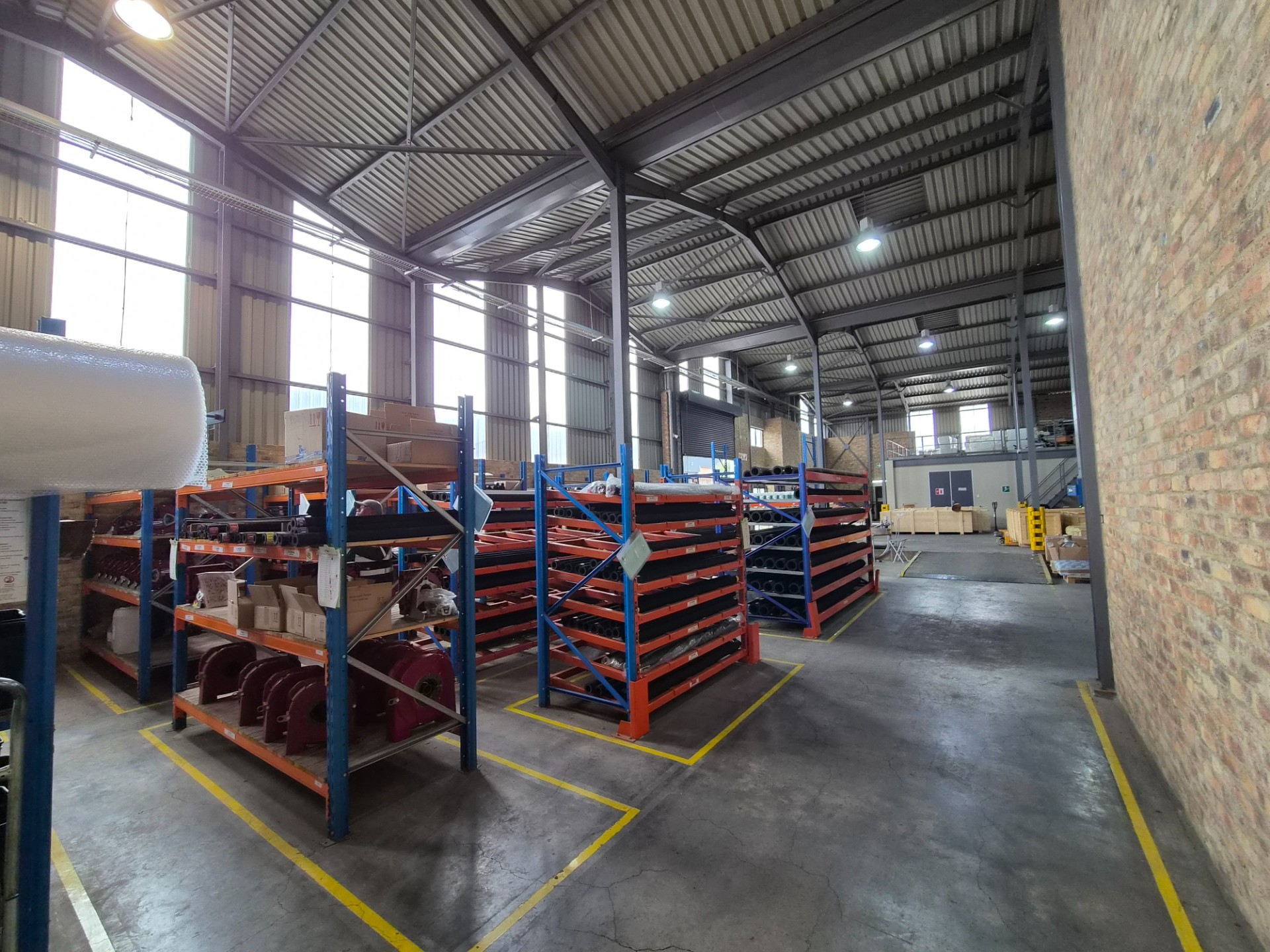 Warehouse for rent in Honeydew, Roodepoort, 6, Cradleview Industrial Park, 1 Johan road, Honeydew, Roodepoort, Gauteng, 2202 m²