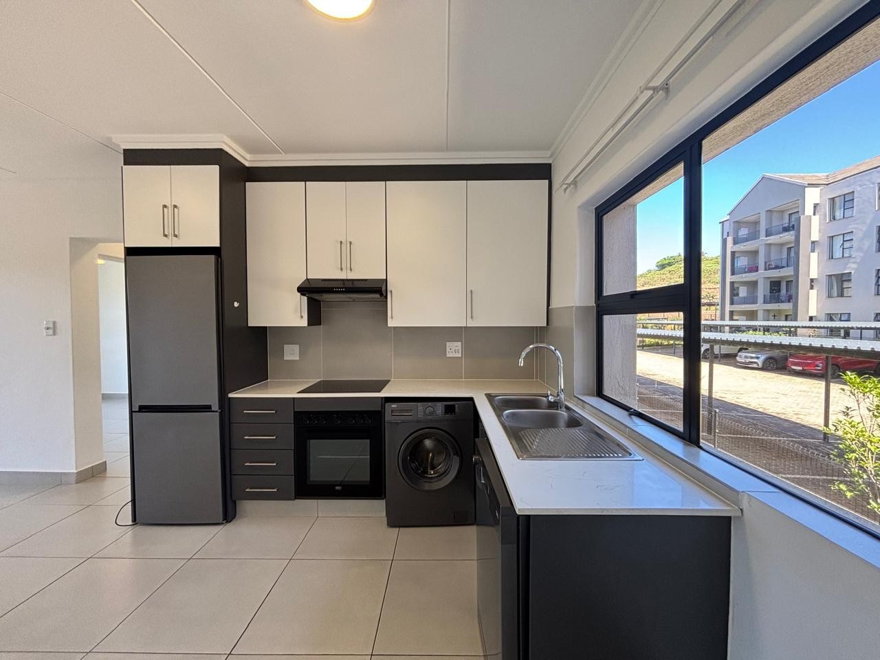 Apartment for rent in Ballito Central, Ballito, KwaZulu Natal, 75 m²