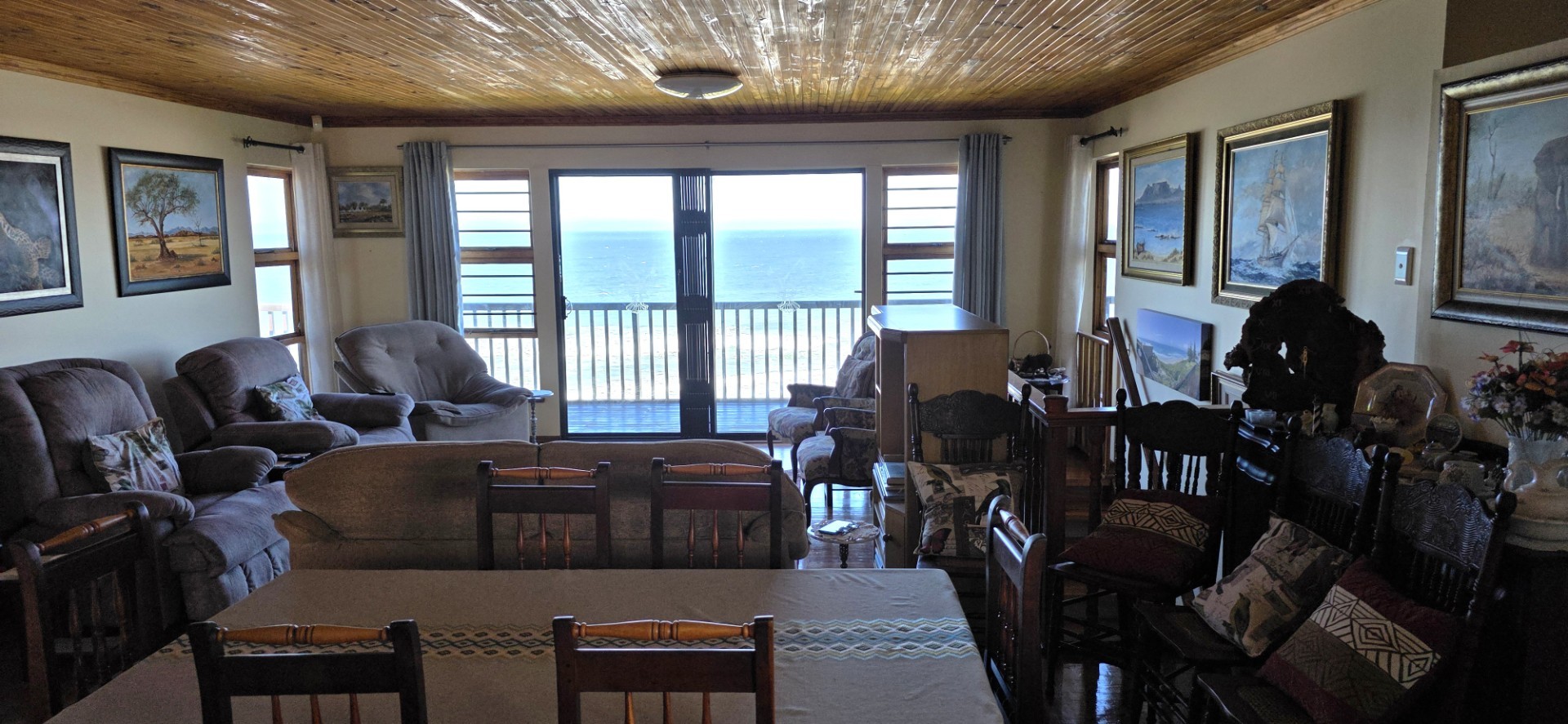 House for sale in Dana Bay, Mossel Bay, 310 m²