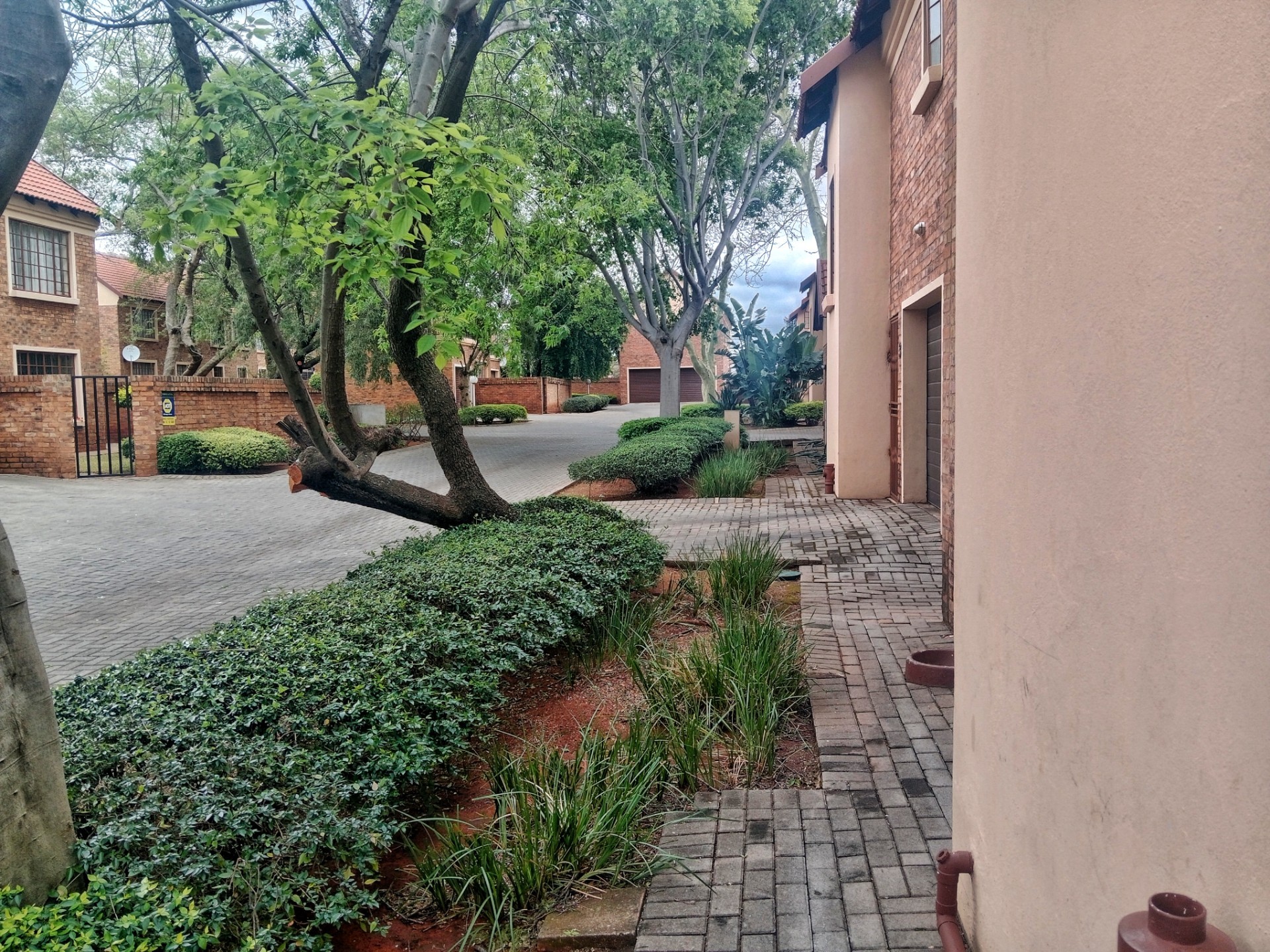 Duplex for rent in Amandasig, Akasia, 148 m²