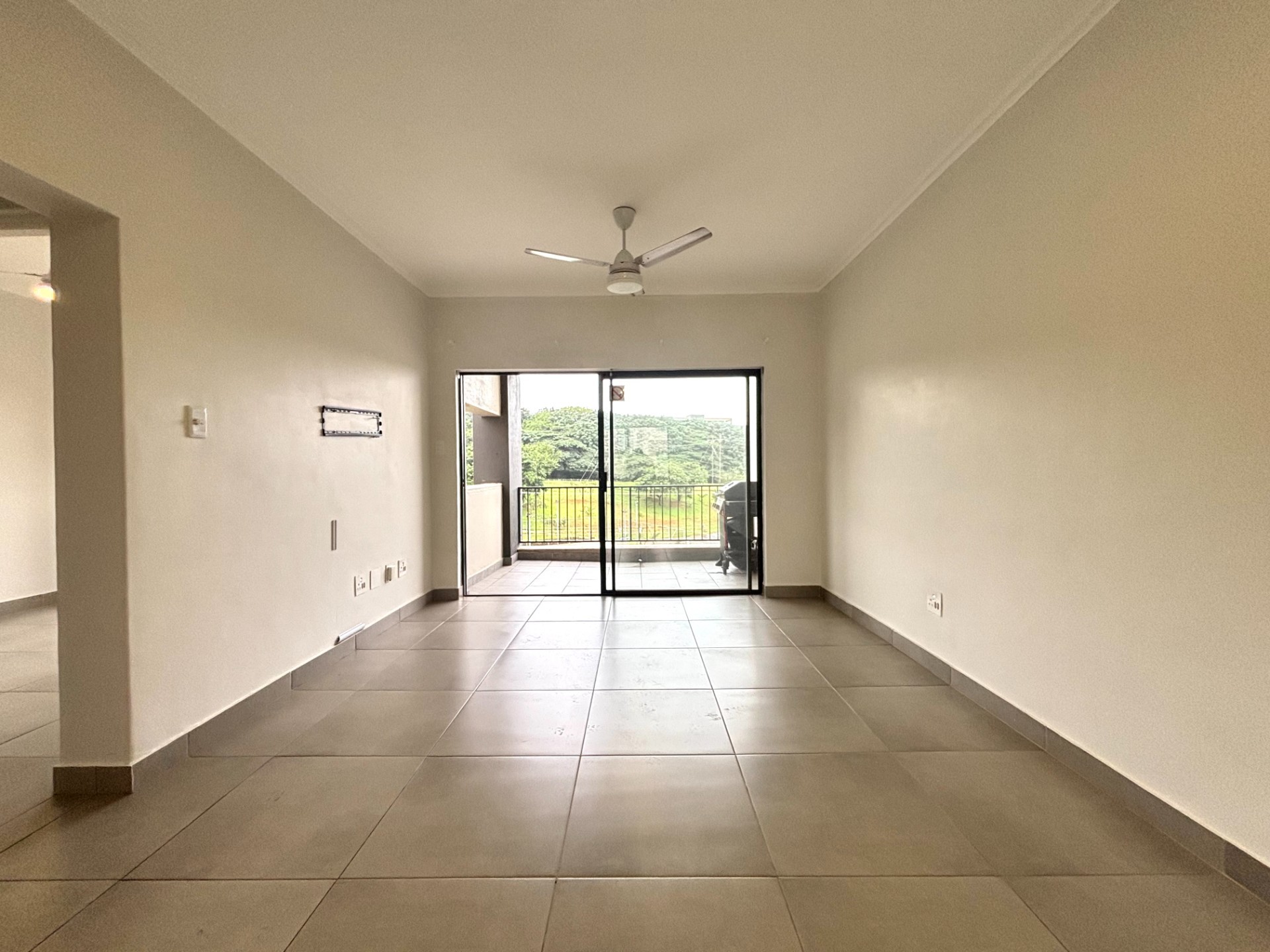Apartment for sale in Ballito Central, Ballito, KwaZulu Natal, 75 m²