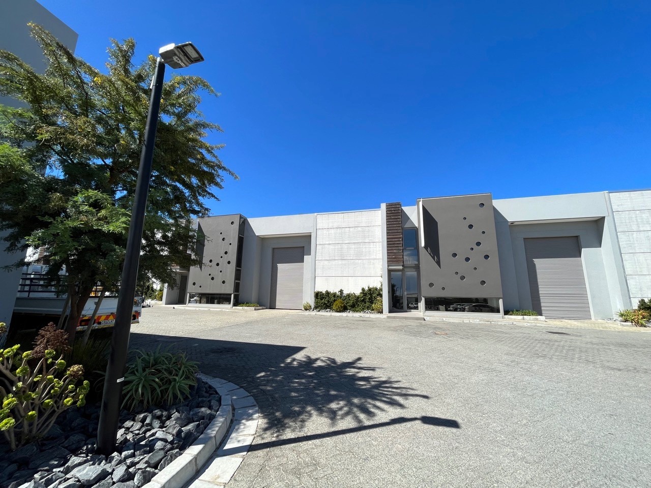 Warehouse for rent in Everite Industria, Brackenfell, 16, The Reserve, 1 1 Capricorn Way, Everite Industria, Brackenfell, Western Cape, 459 m²