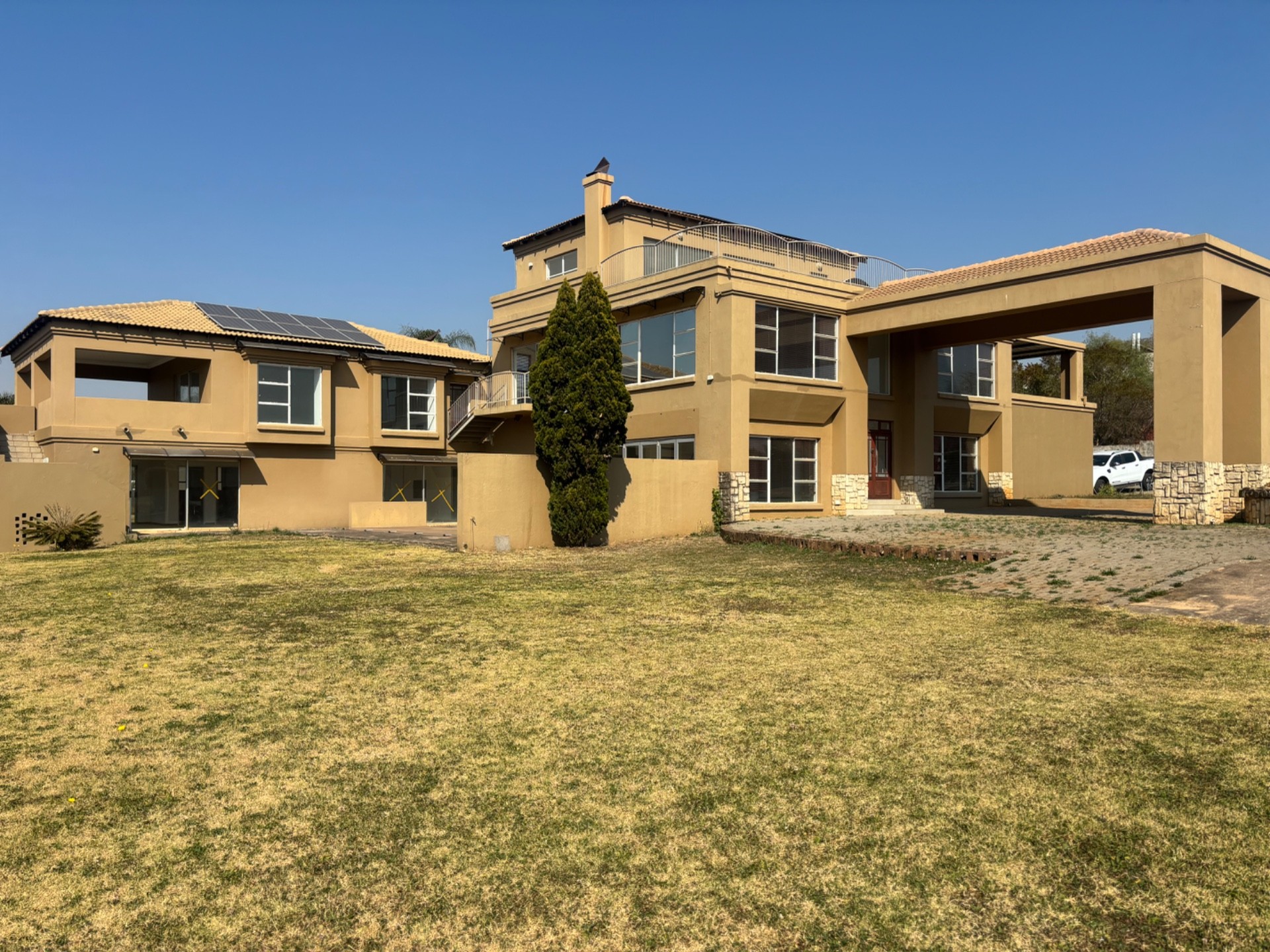 House for sale in Mooikloof Equestrian Estate, Pretoria, 1150 m²