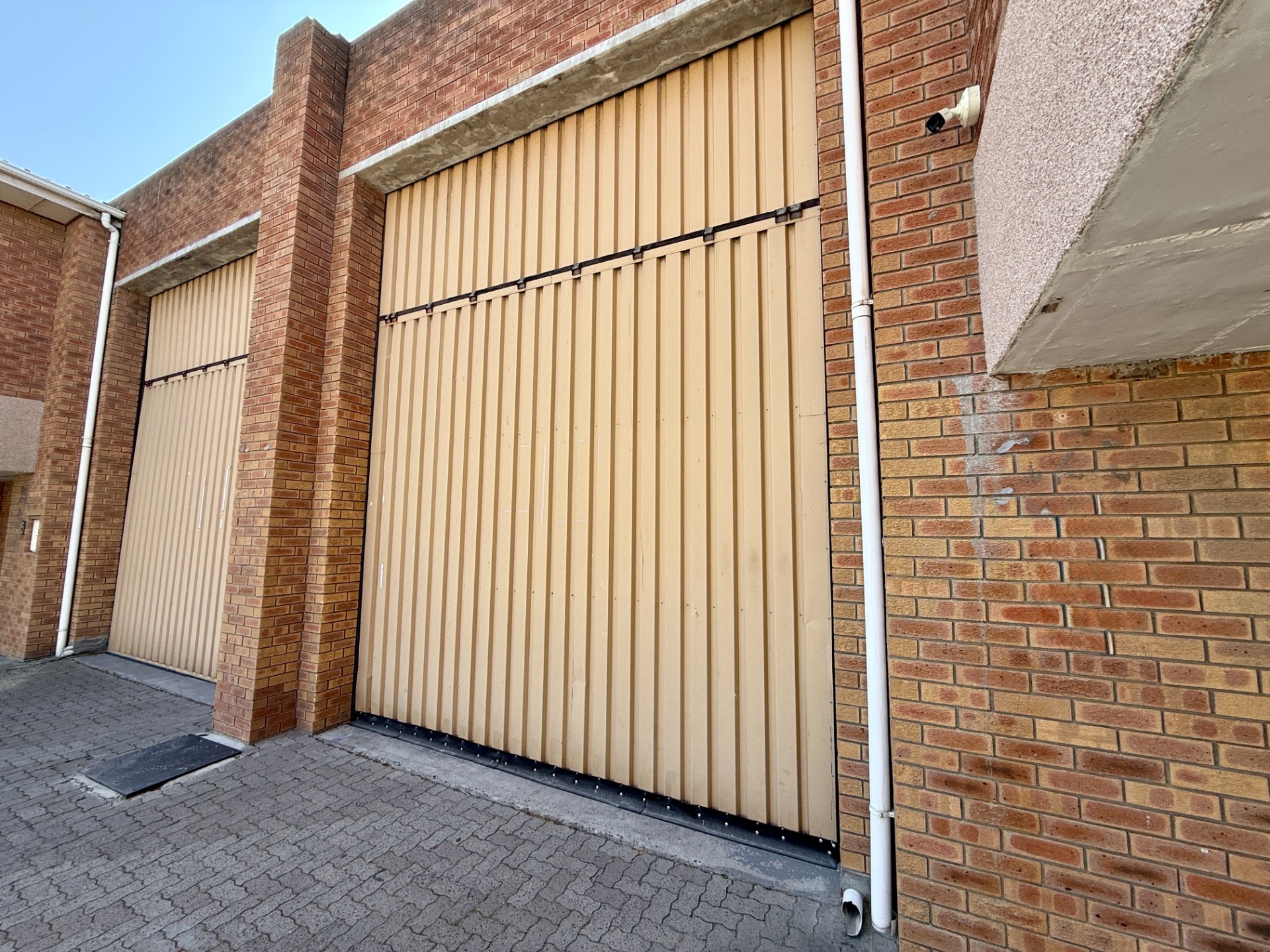 Warehouse for rent in Killarney Gardens, Milnerton, 315 m²