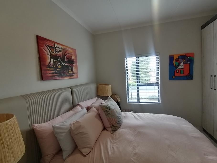 Apartment for rent in Carlswald Estate, Midrand, 70 m²