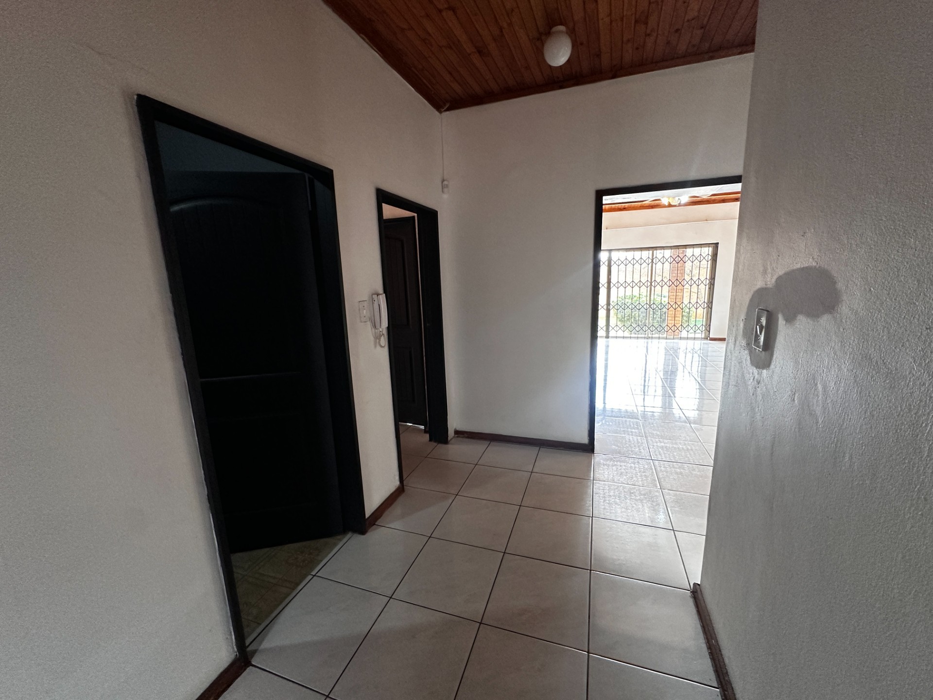 House for sale in Baileys Muckleneuk, Pretoria, 335 m²