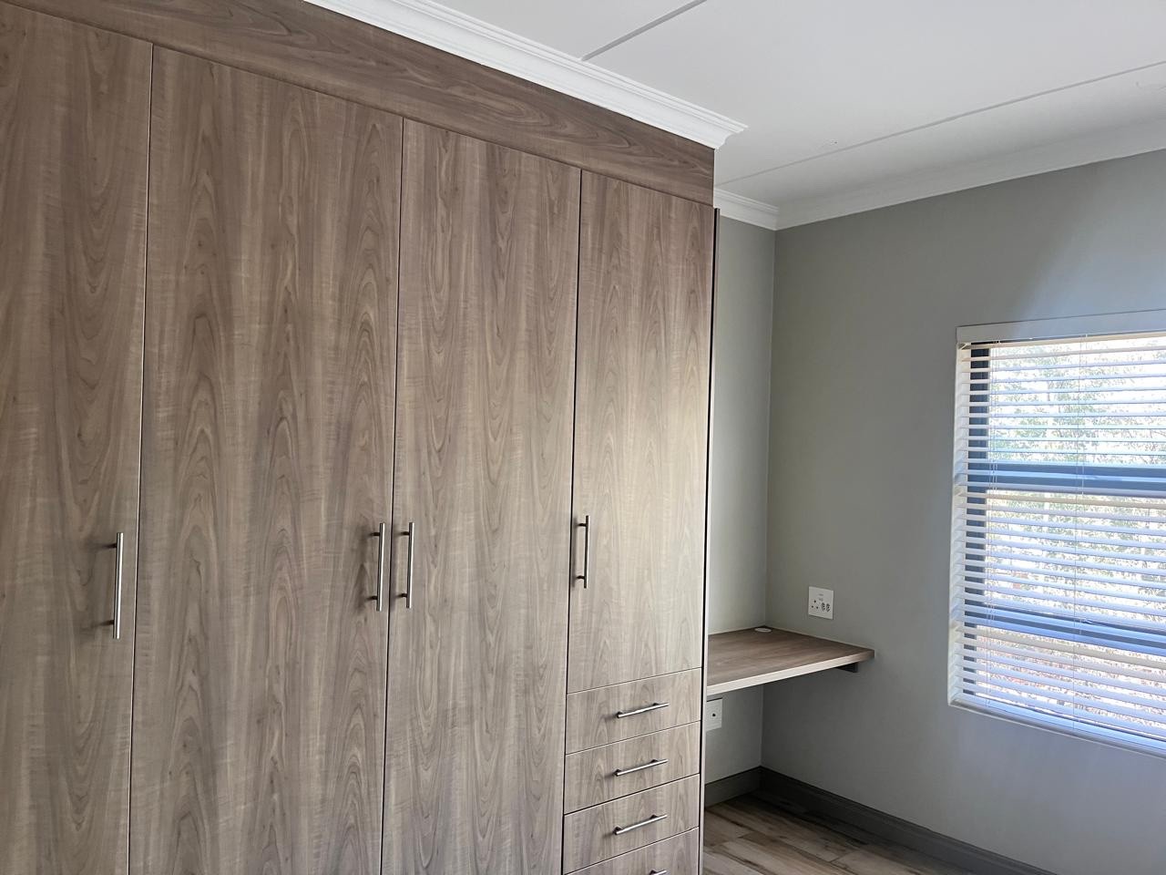 Apartment for rent in Carlswald Estate, Midrand, 100 m²
