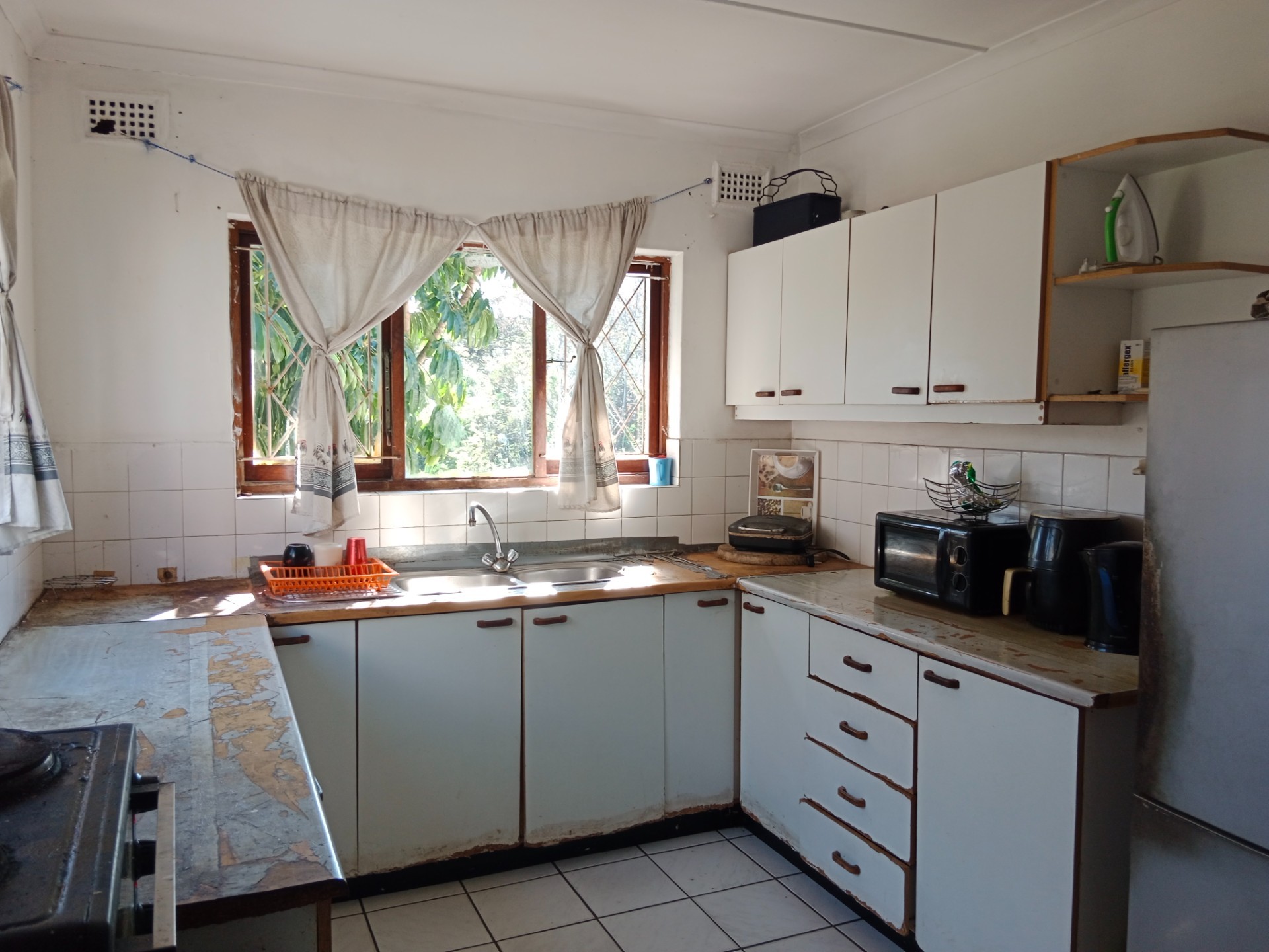 House for sale in Bellair, Durban, KwaZulu Natal, 210 m²