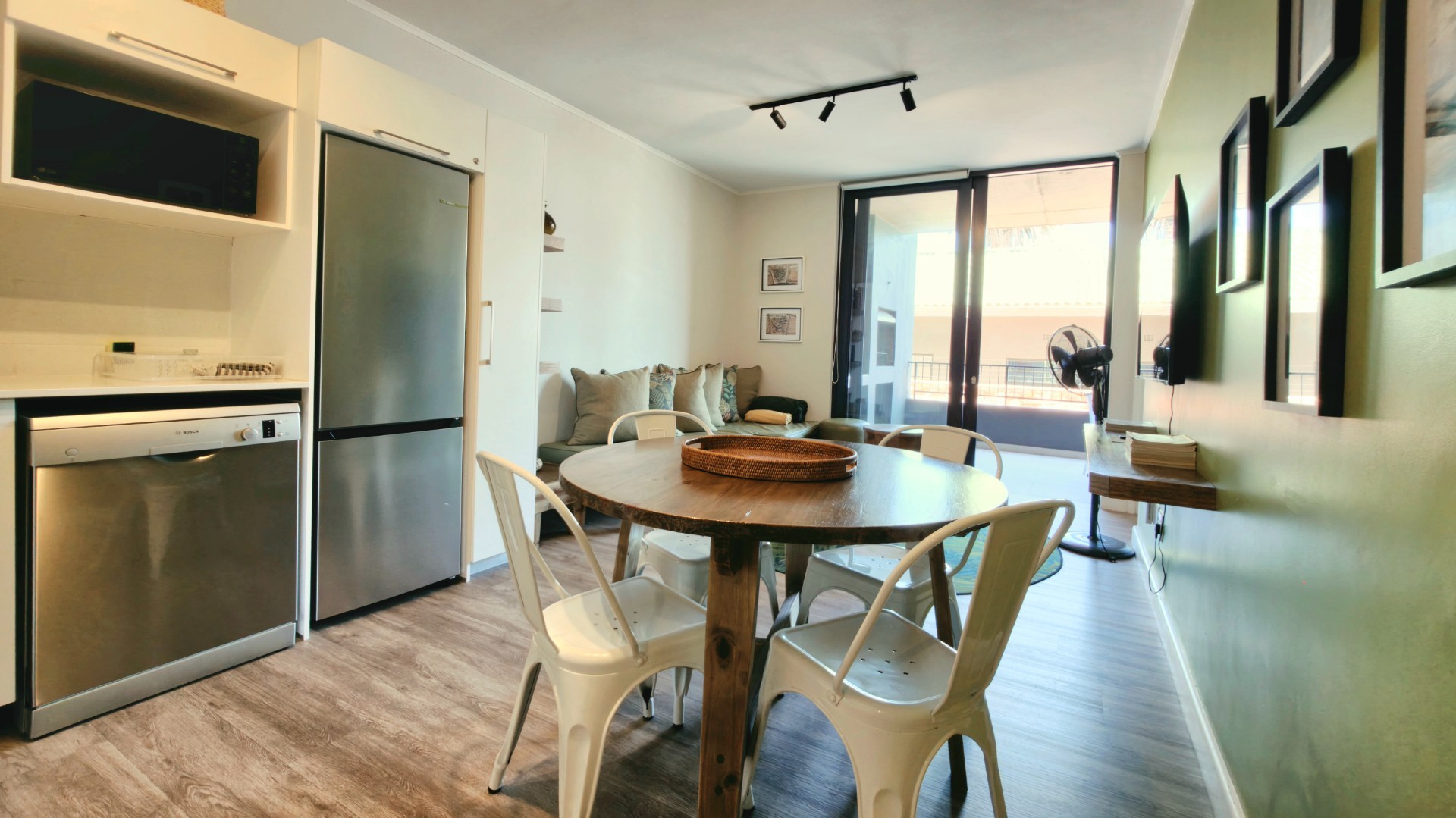 Apartment for sale in Mossel Bay Central, Mossel Bay, 50 m²