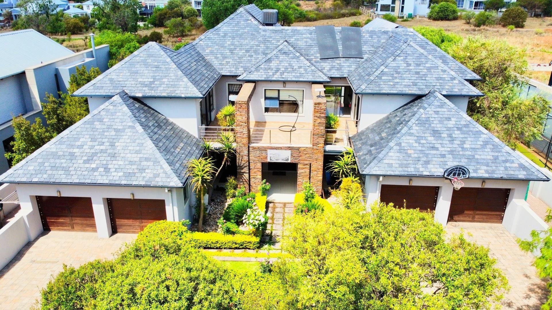 House for rent in Waterfall Country Estate, Midrand, 1250 m²