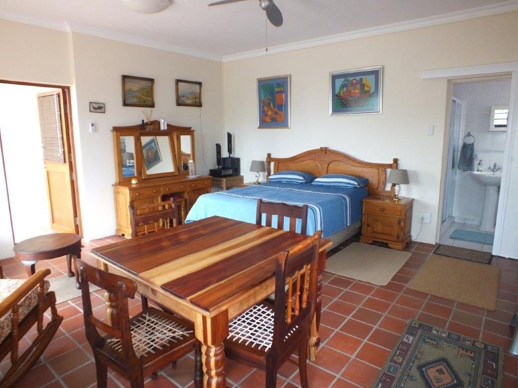 House for sale in Dana Bay, Mossel Bay, 356 m²
