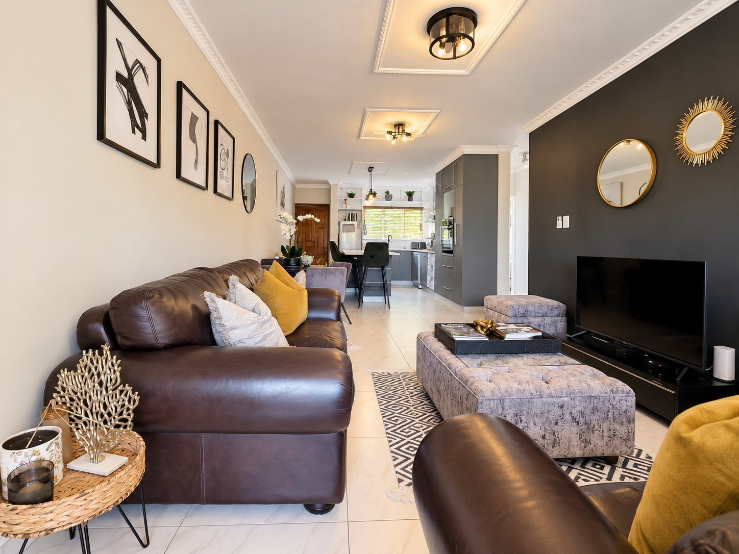 Apartment for sale in Ballito Central, Ballito, KwaZulu Natal, 80 m²