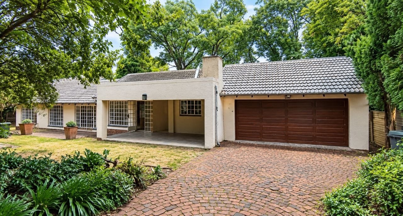 Spacious 4-Bedroom Family Home with Large Pool in Vorna Valley, Midrand