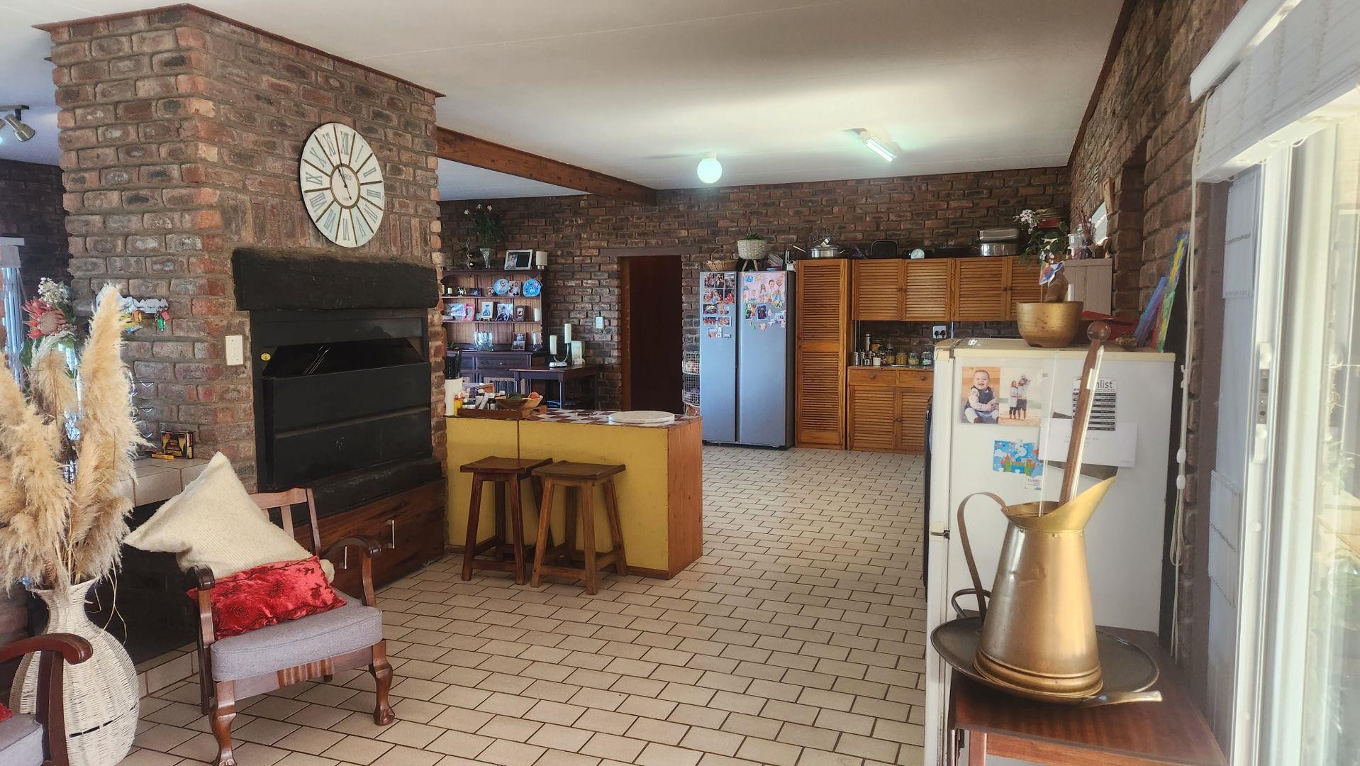 House for sale in Dana Bay, Mossel Bay, 300 m²