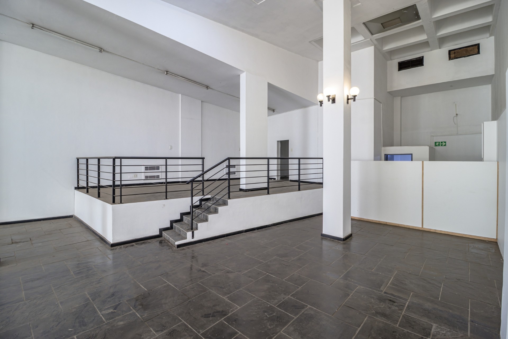 Commercial Property for rent in Johannesburg Central, Johannesburg, 79 m²
