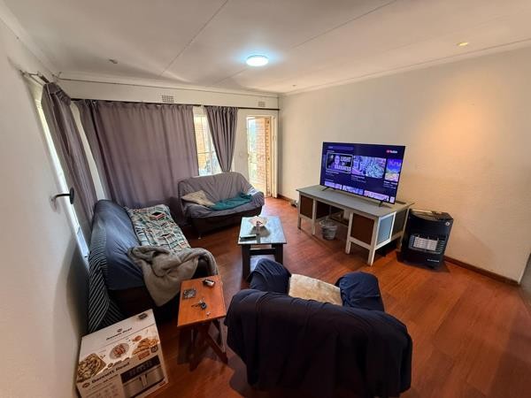 House for sale in Glen Marais, Kempton Park, 991 m²