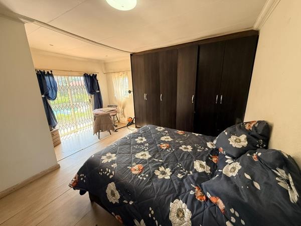 House for sale in Glen Marais, Kempton Park, 991 m²