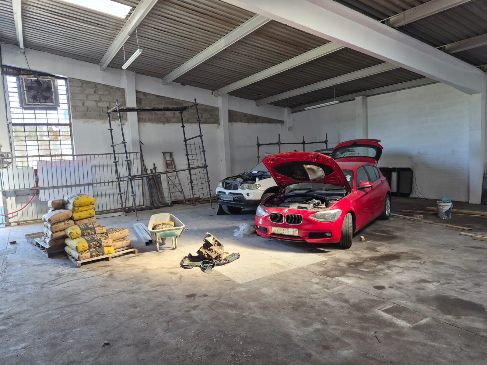 Warehouse for rent in Neave Industrial, Port Elizabeth, 3 Cox Street, Neave Industrial, Port Elizabeth, Eastern Cape, 490 m²