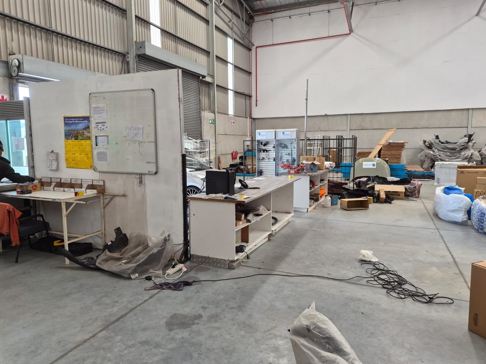 Warehouse for rent in North End, Port Elizabeth, 27 Grahamstown Road, North End, Port Elizabeth, Eastern Cape, 1300 m²