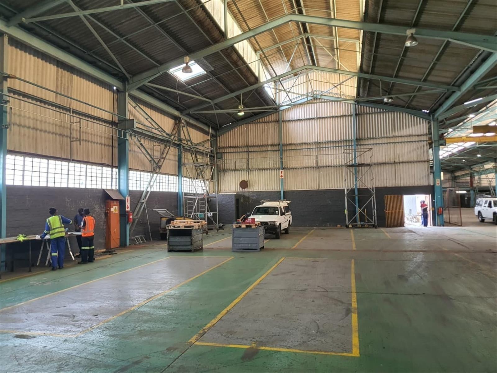 Warehouse for rent in Struandale Industrial, Port Elizabeth, 17 Struanway Road, Struandale Industrial, Port Elizabeth, Eastern Cape, 2600 m²