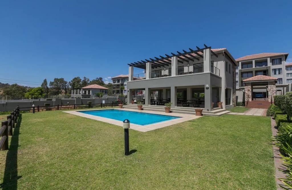 Apartment for rent in Lonehill, Sandton, 0, Saratoga, 16 Capricon Road, Lonehill, Sandton, Gauteng, 97 m²
