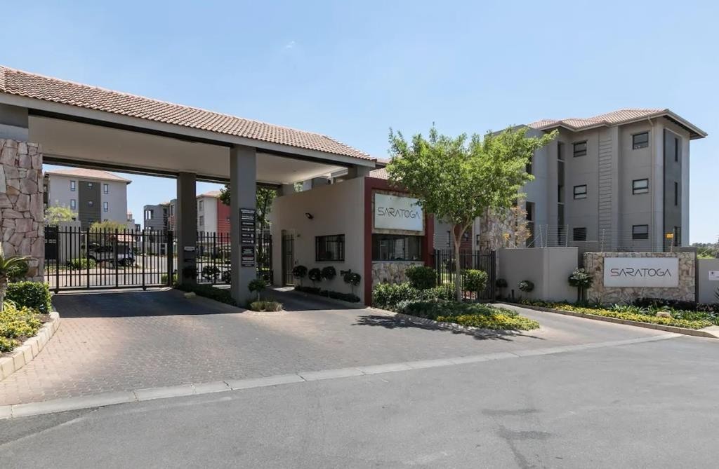 Apartment for rent in Lonehill, Sandton, 0, Saratoga, 16 Capricon Road, Lonehill, Sandton, Gauteng, 97 m²