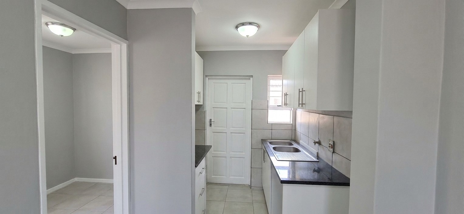 House for sale in Strand