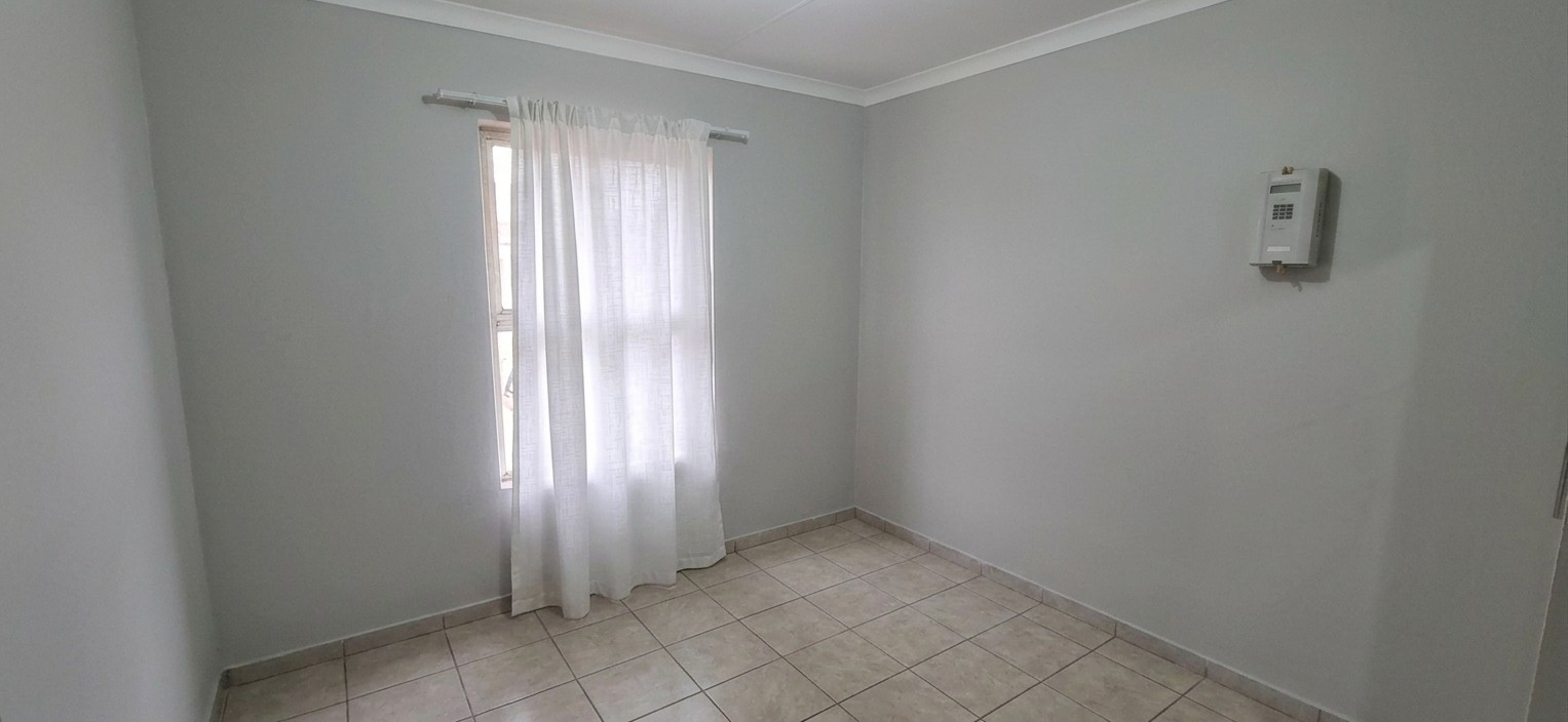 House for sale in Strand