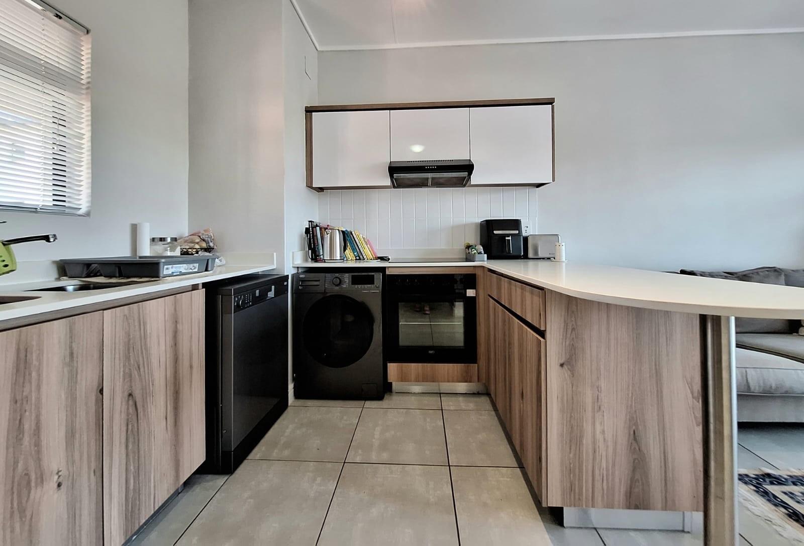 Apartment for sale in Ballito Central, Ballito, KwaZulu Natal, 57 m²