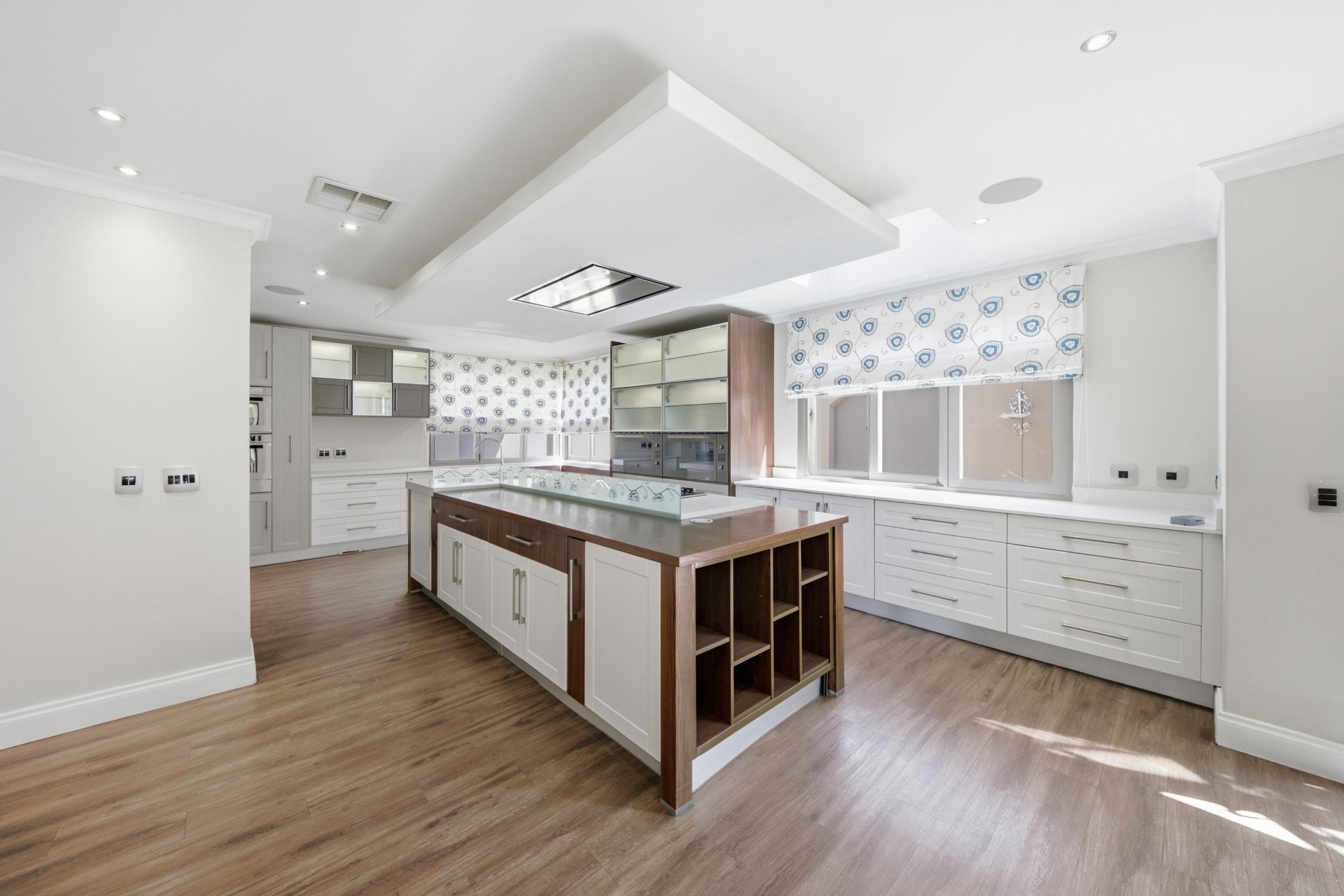 House for sale in Blue Valley Golf Estate, Centurion, 520 m²
