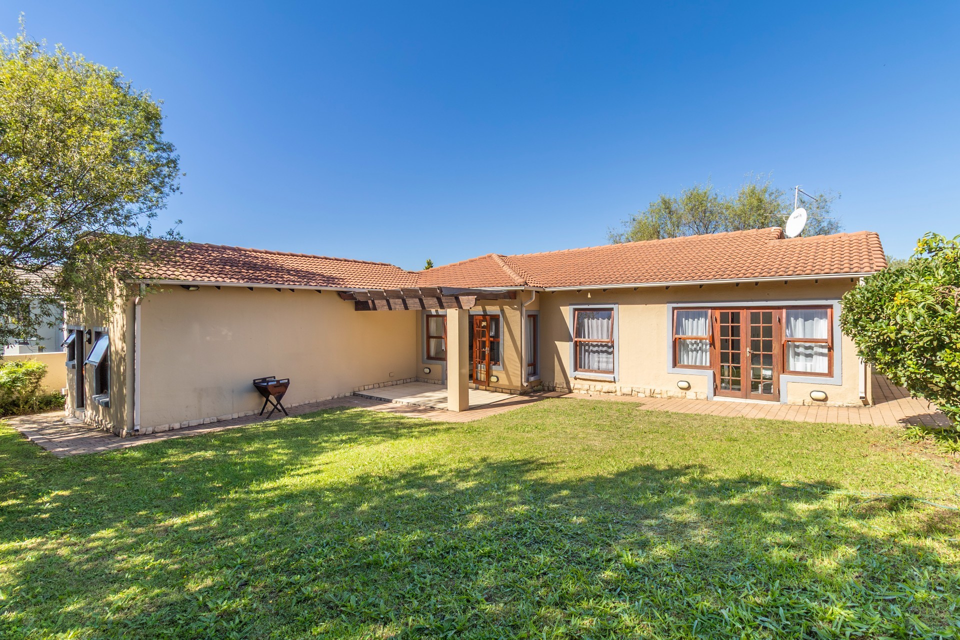 House for sale in Kyalami, Midrand, 553 m²