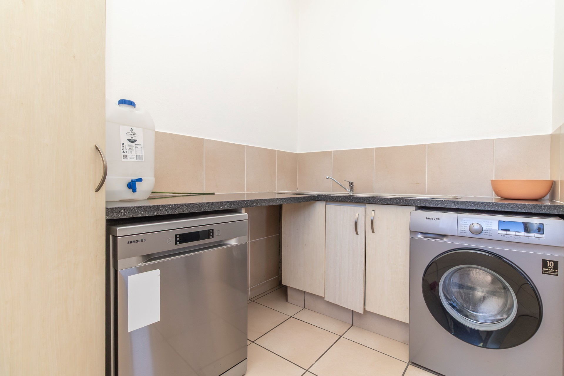 House for sale in Kyalami, Midrand, 553 m²