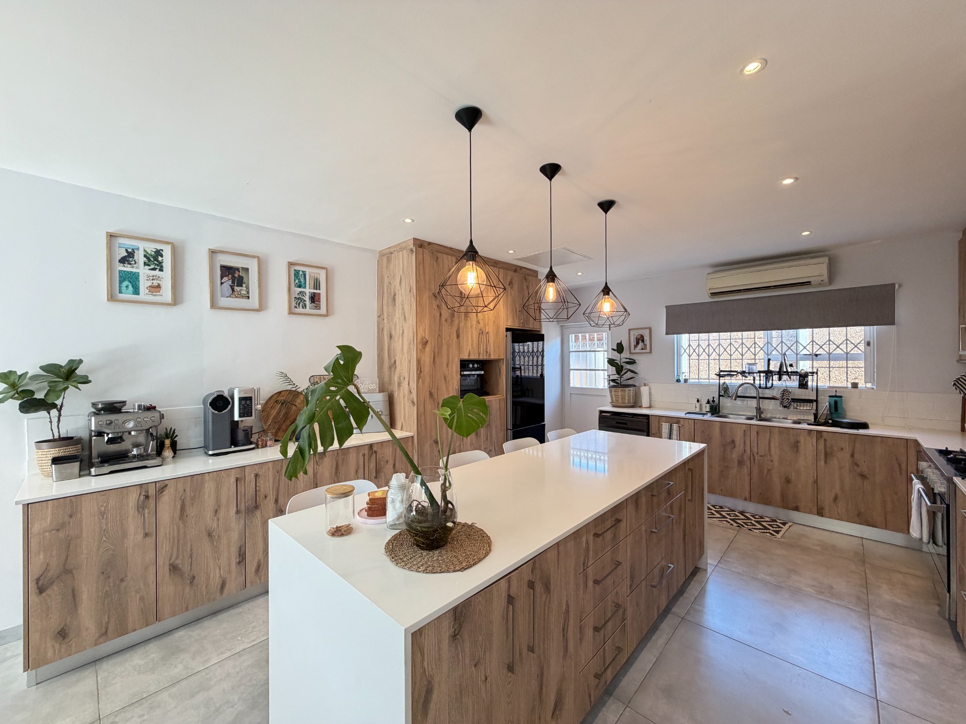 House for sale in Plattekloof 3, Plattekloof, Parow, 250 m²