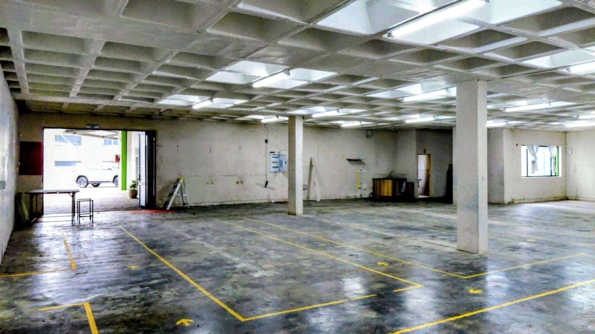 Industrial Property for sale in Shakas Head, Ballito, KwaZulu Natal, 4 PENTAGON COURT, IMBONINI INDUSTRIAL PARK, 1 BARBET, Shakas Head, Ballito, KwaZulu Natal, 306 m²