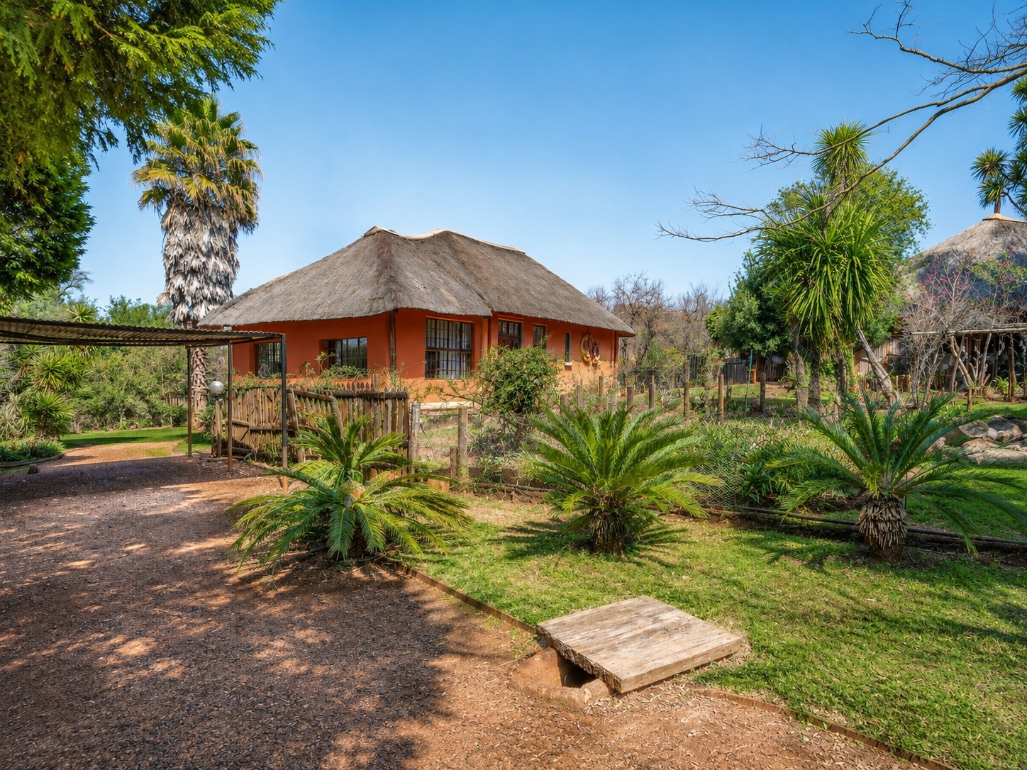 Farm for sale in Mashishing, Lydenburg, 1200000 m²