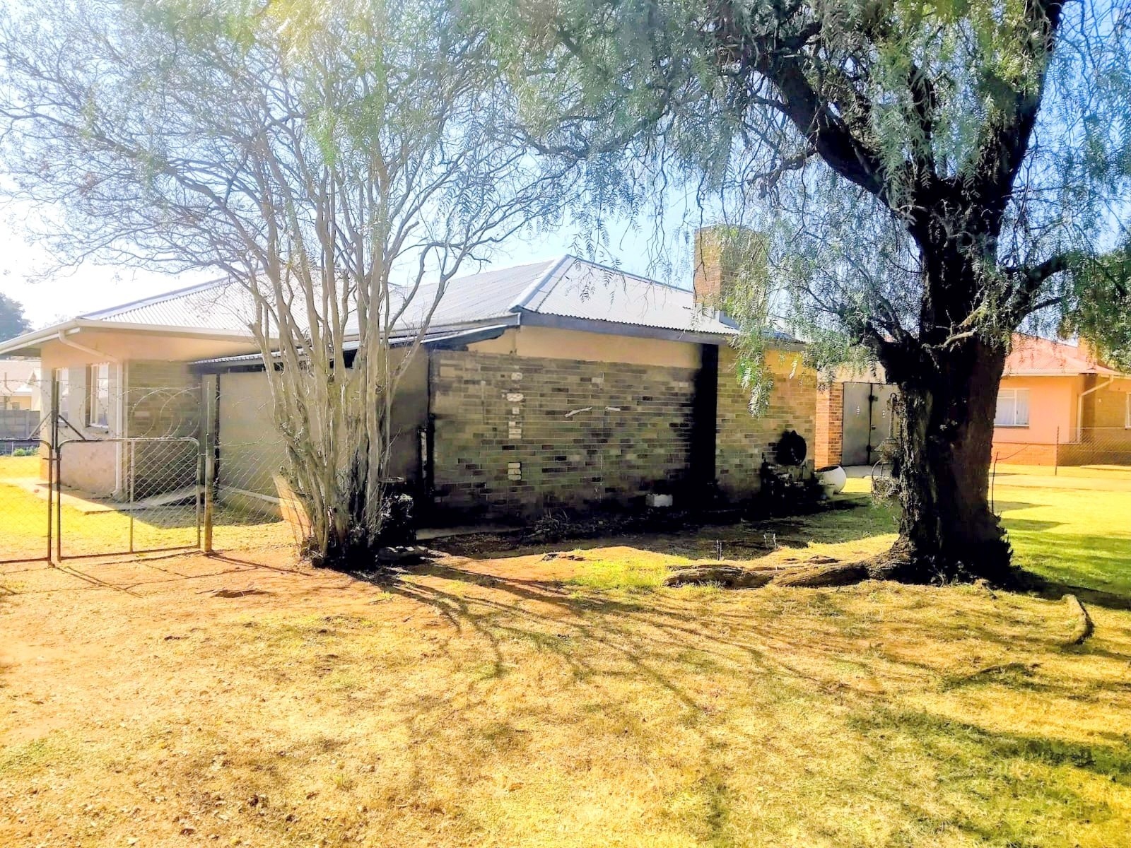 House for sale in Carletonville Central, Carletonville, 1042 m²