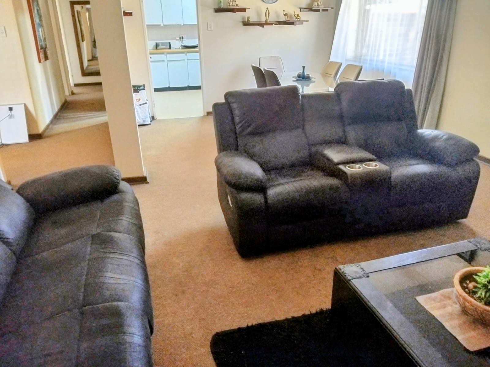 House for sale in Carletonville Central, Carletonville, 1042 m²