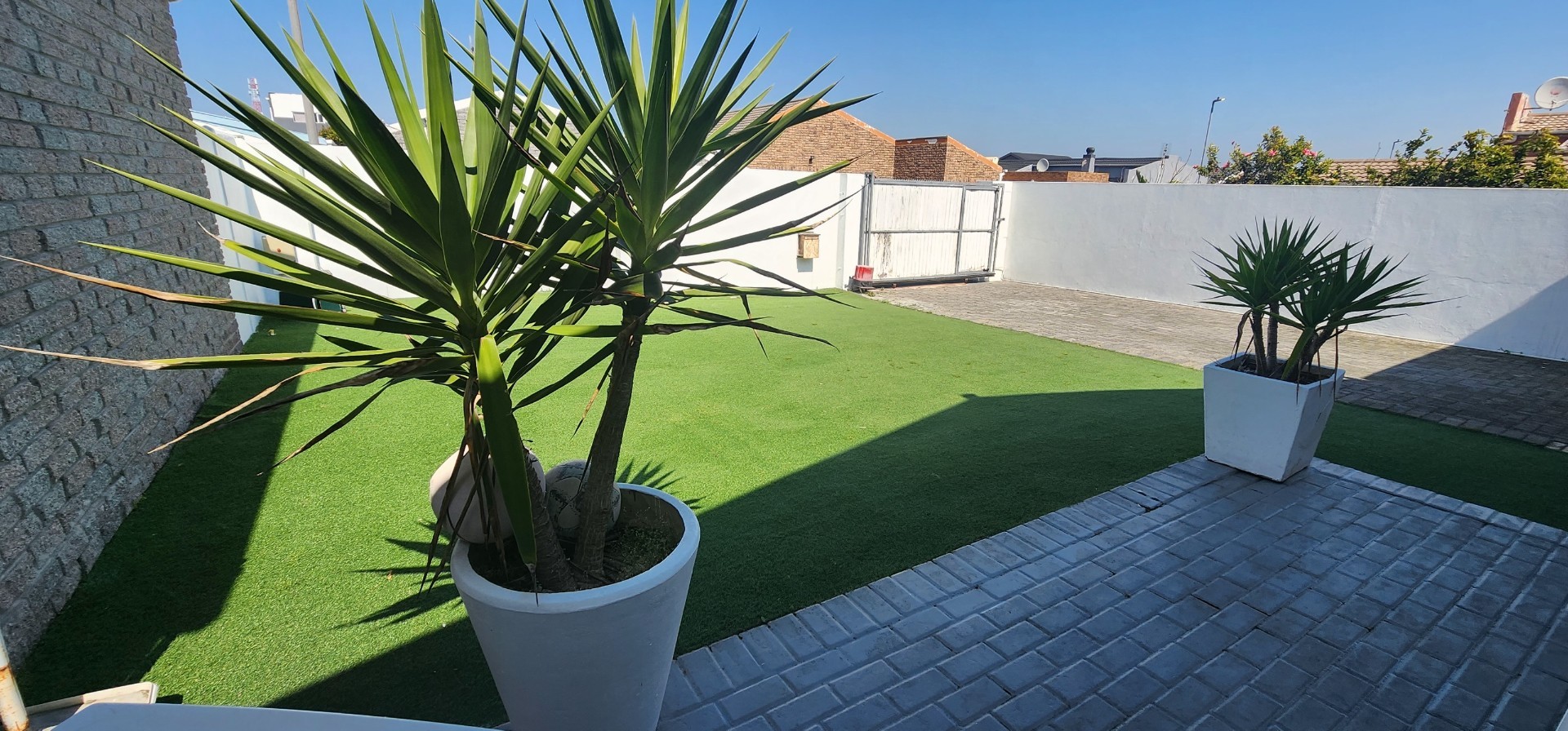 House for sale in Strandfontein Village, Strandfontein, Mitchells Plain, 106 m²