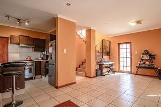House for sale in Noordwyk, Midrand, 435 m²