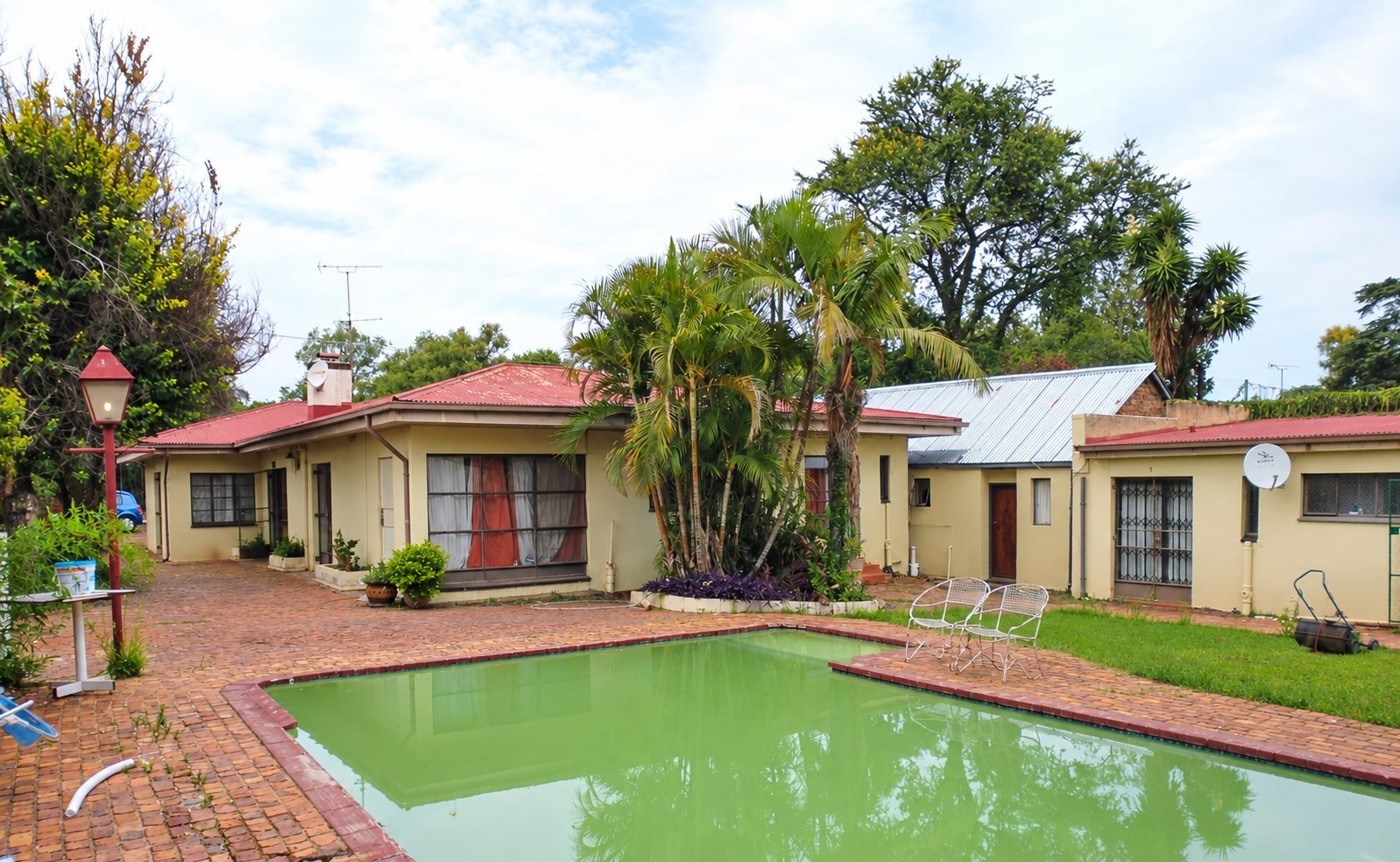 House For Sale in Menlo Park, Pretoria