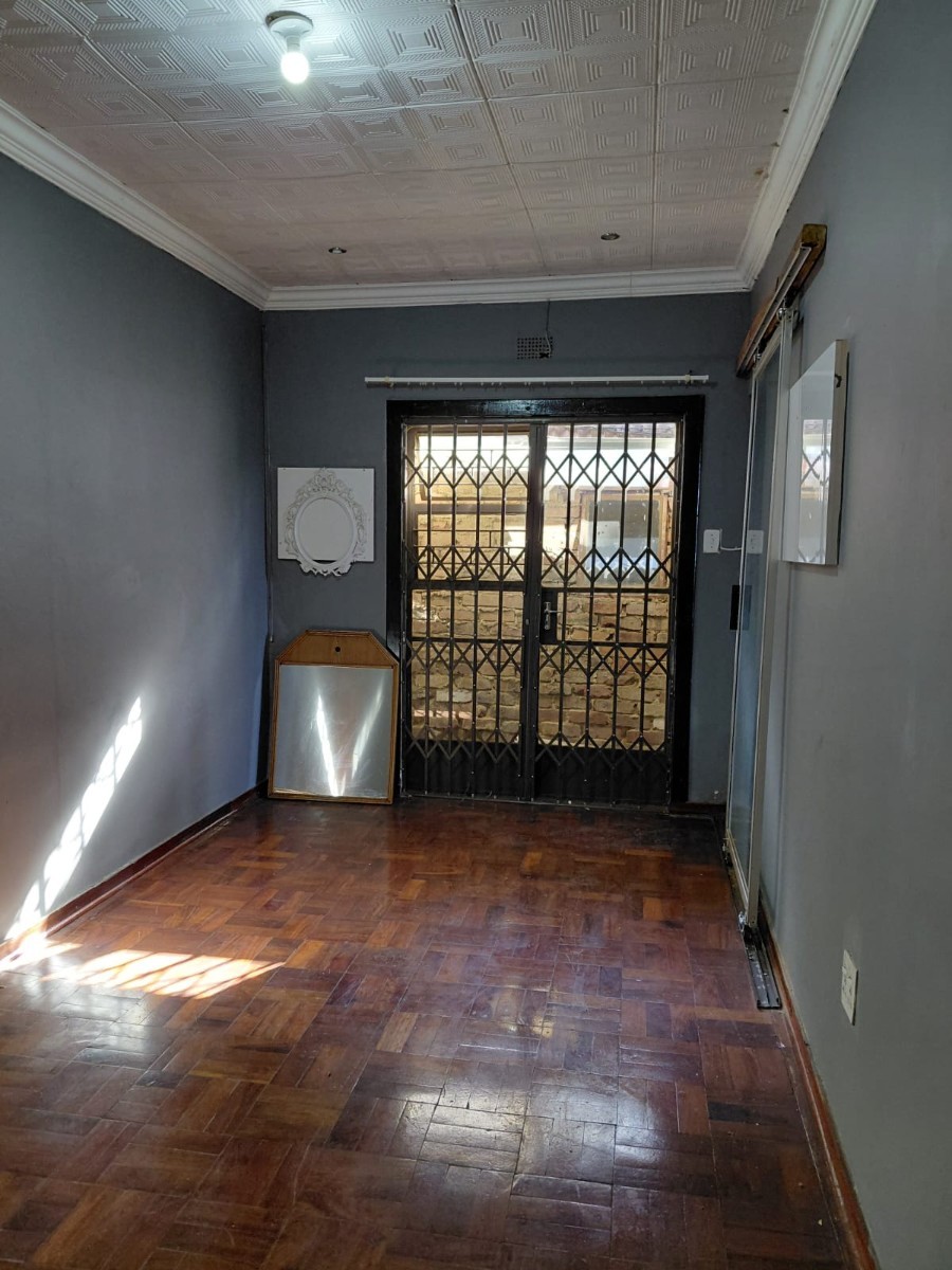 House for sale in Menlo Park, Pretoria, 704 m²
