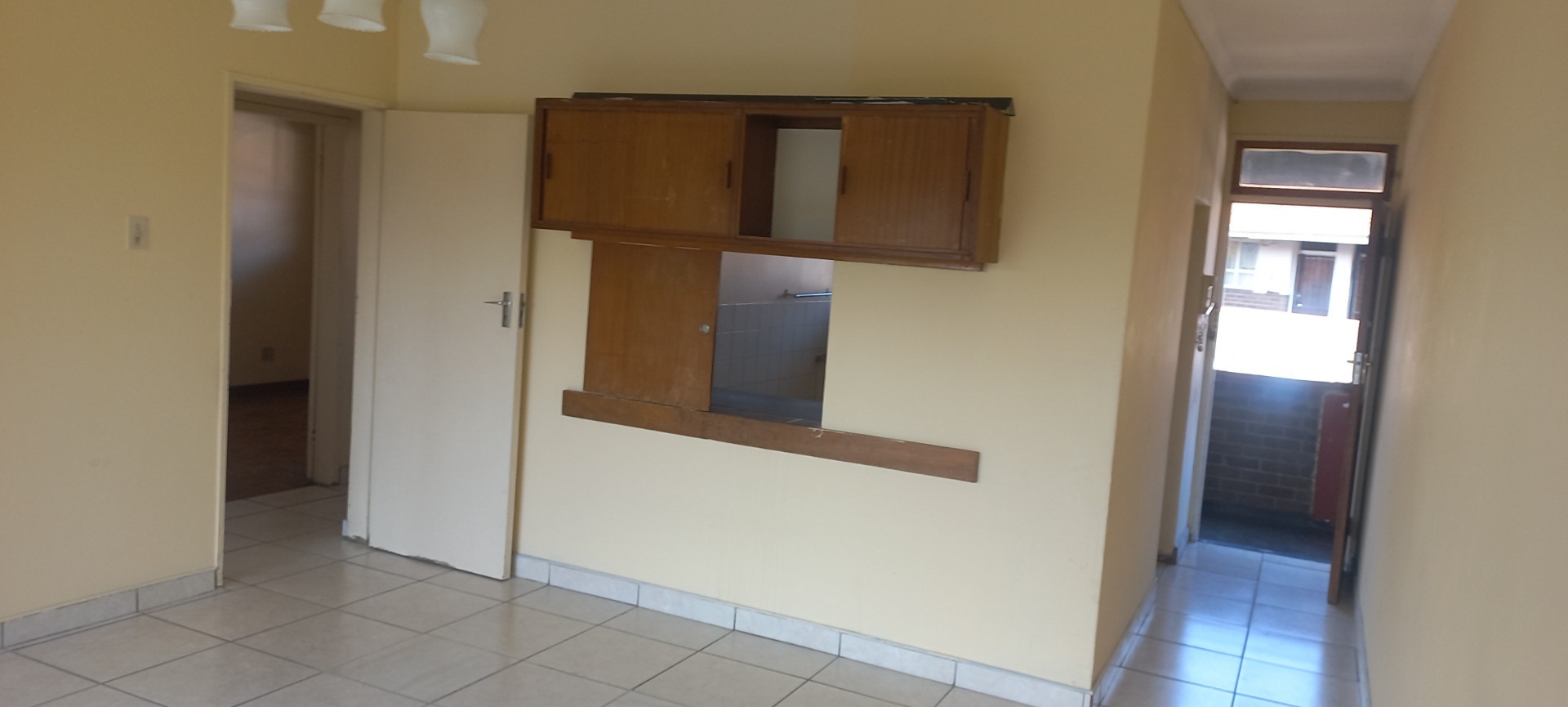 Apartment for rent in Pelham, Pietermaritzburg, KwaZulu Natal, 32 ALODALE (302nd floor), ALODALE, 18 BURTON AVEN, Pelham, Pietermaritzburg, KwaZulu Natal, 64 m²